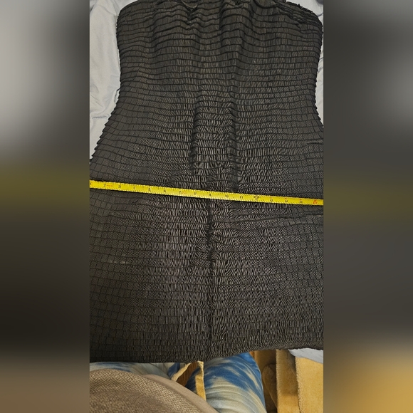 Beautiful strapless dress - Picture 7 of 10